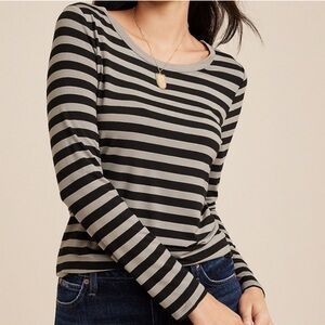 Maurices 24/7 Black and Green/Gray Striped Long Sleeve Tee